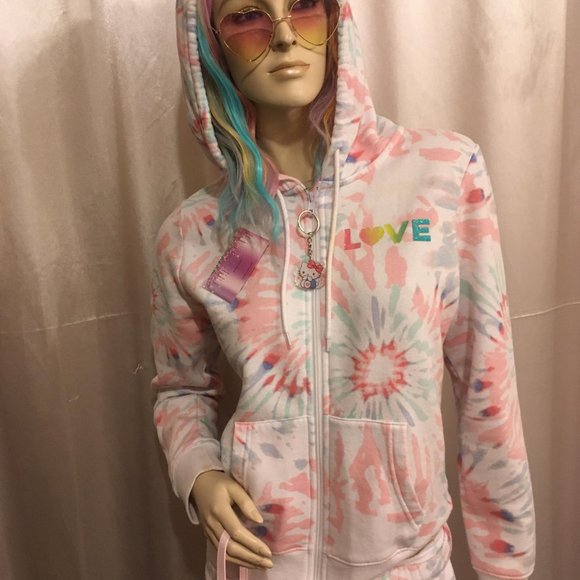 AMAZING adorbale tye dye tracksuit with hello kitty and crystal details! - Picture 6 of 12